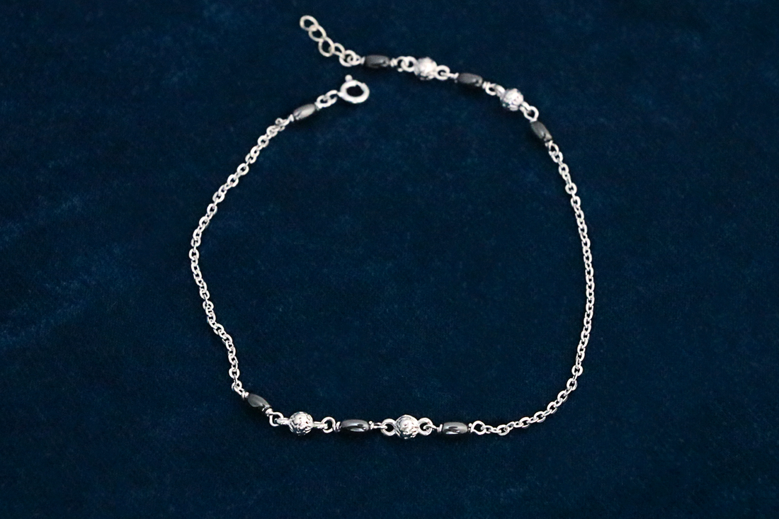 Ebony Whisper Anklet