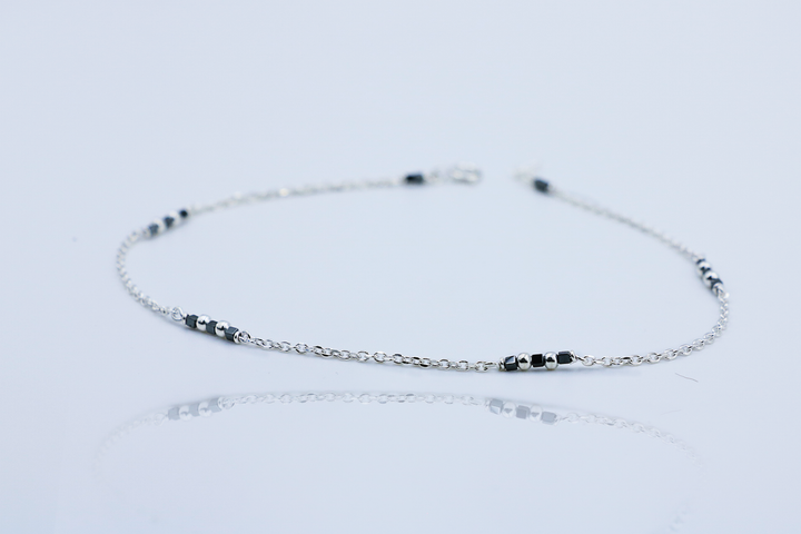 Lunara Whisper Anklet