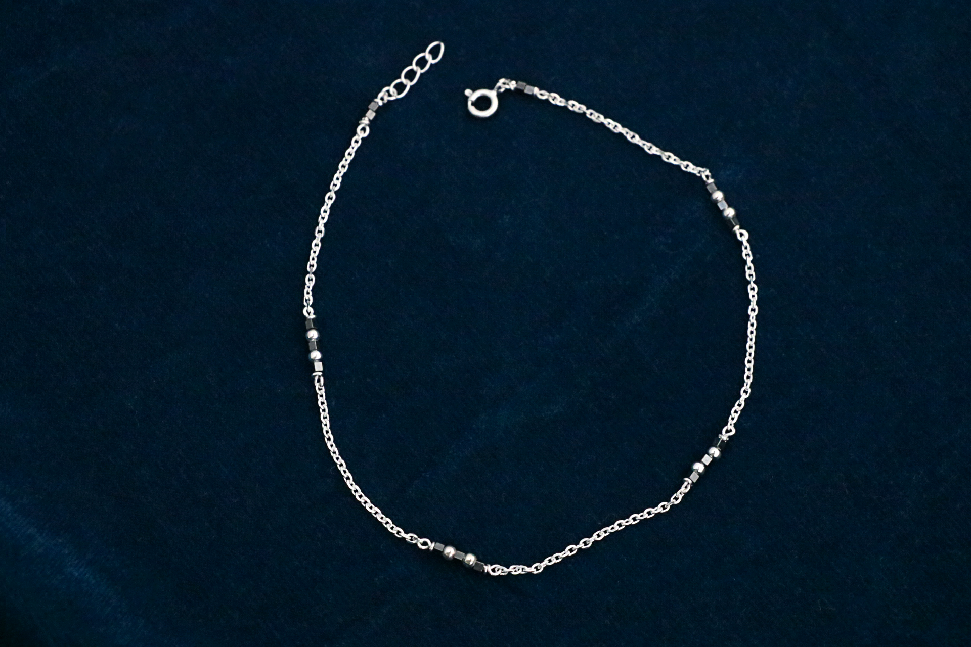 Lunara Whisper Anklet