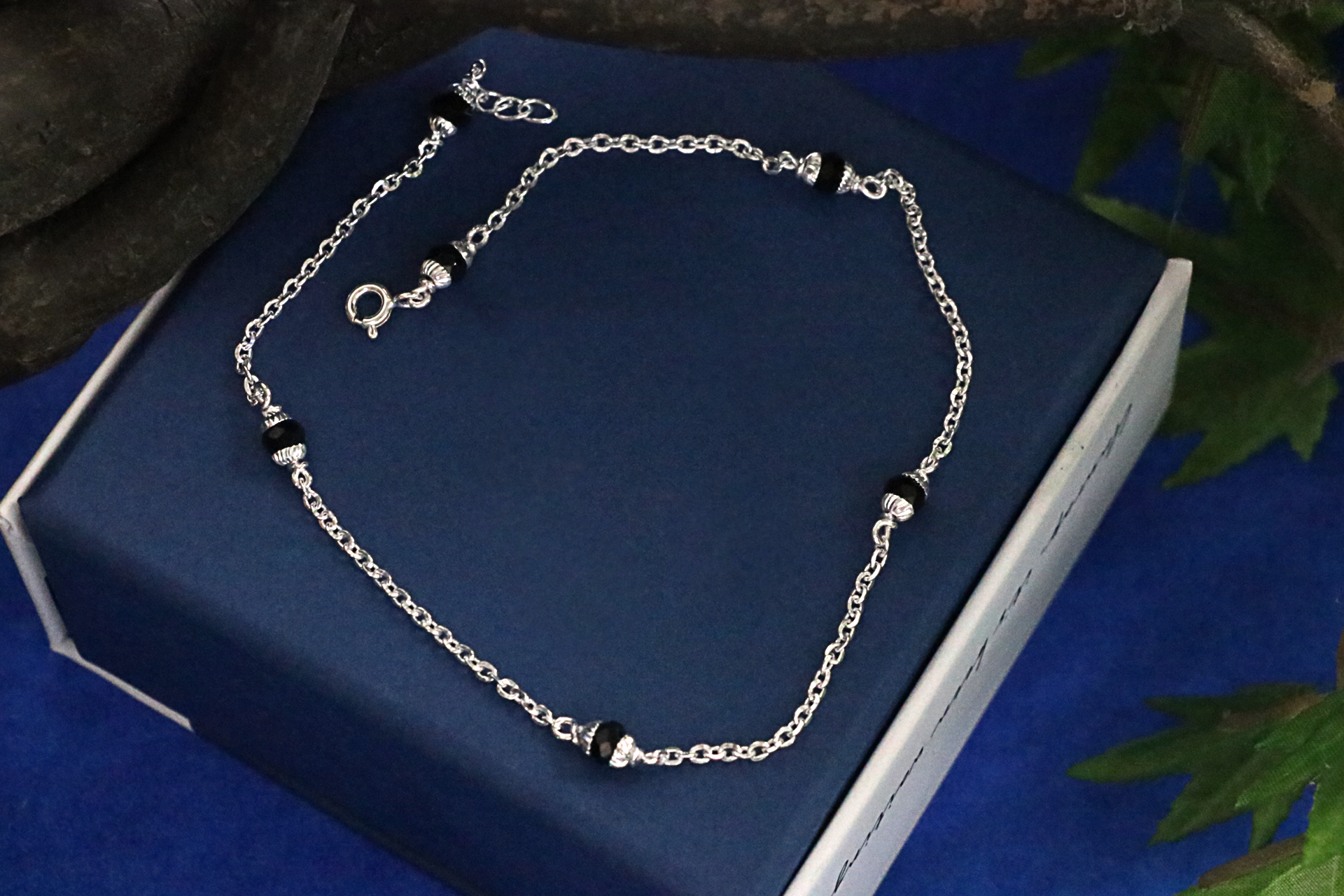 Nyx Gleam Anklet
