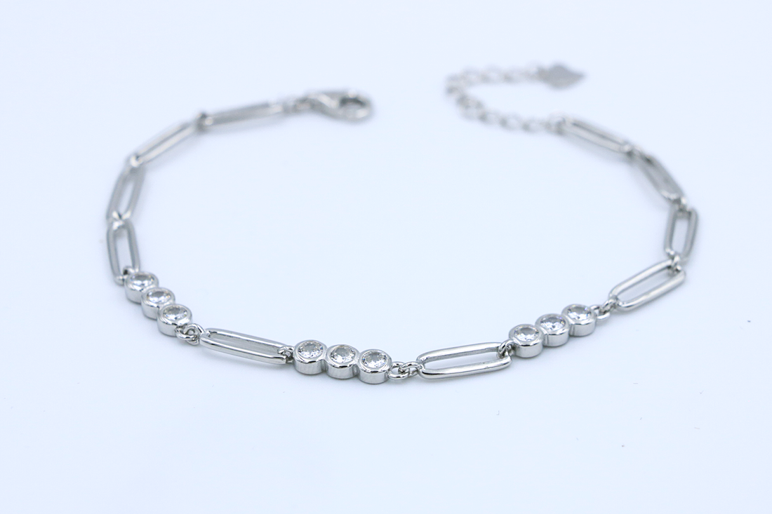 Vela Orbit Bracelet