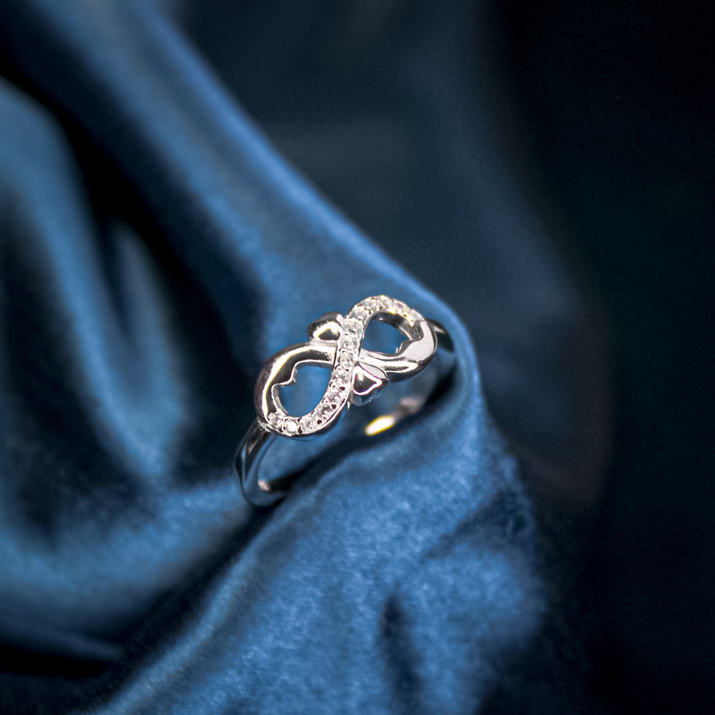 Infinea Ring