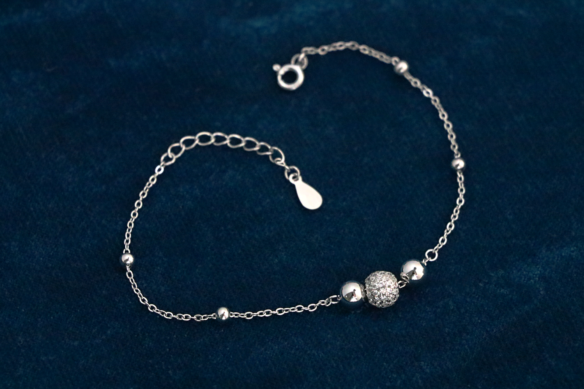 Mira Pearl Bracelet