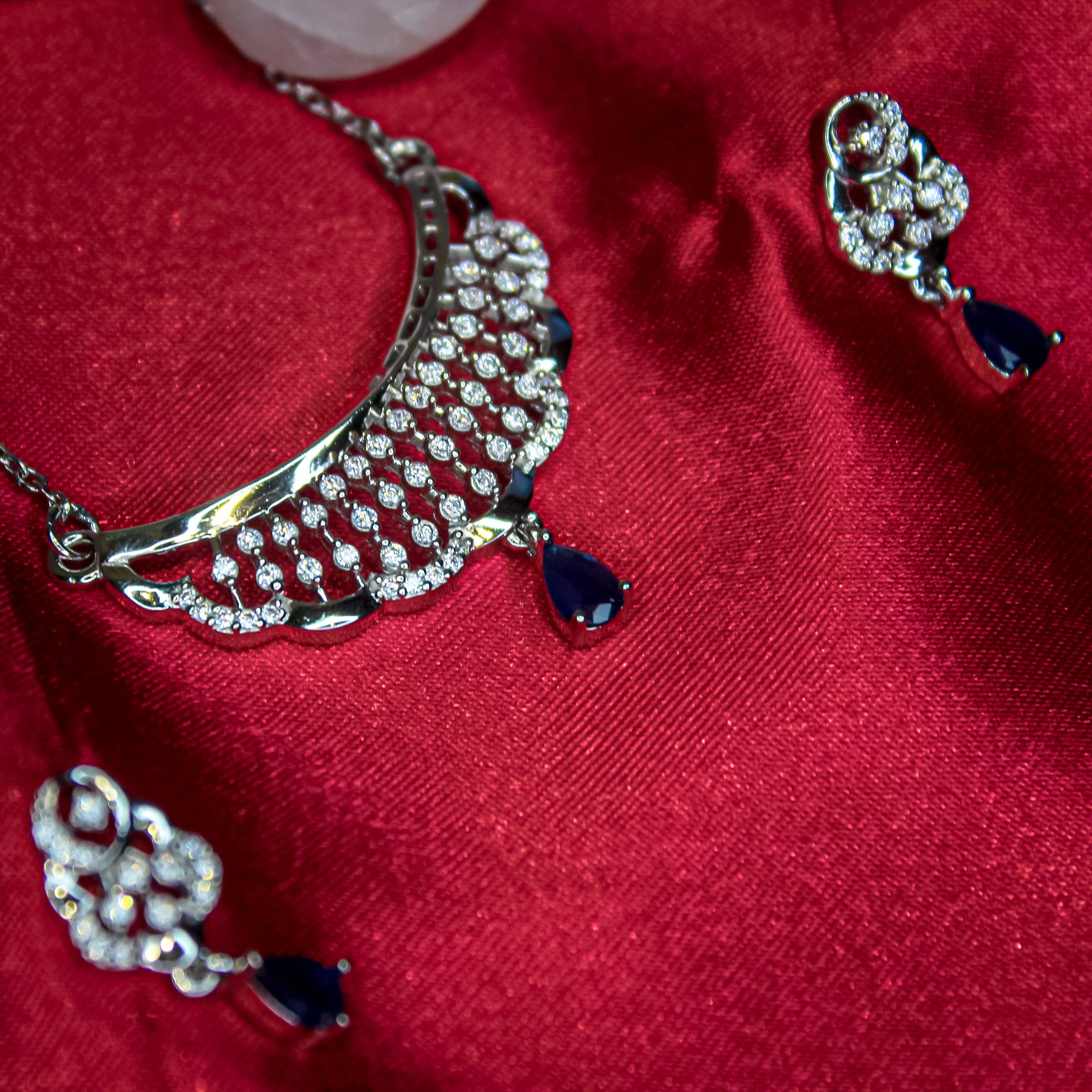 Celeste Drop Mangalsutra Set