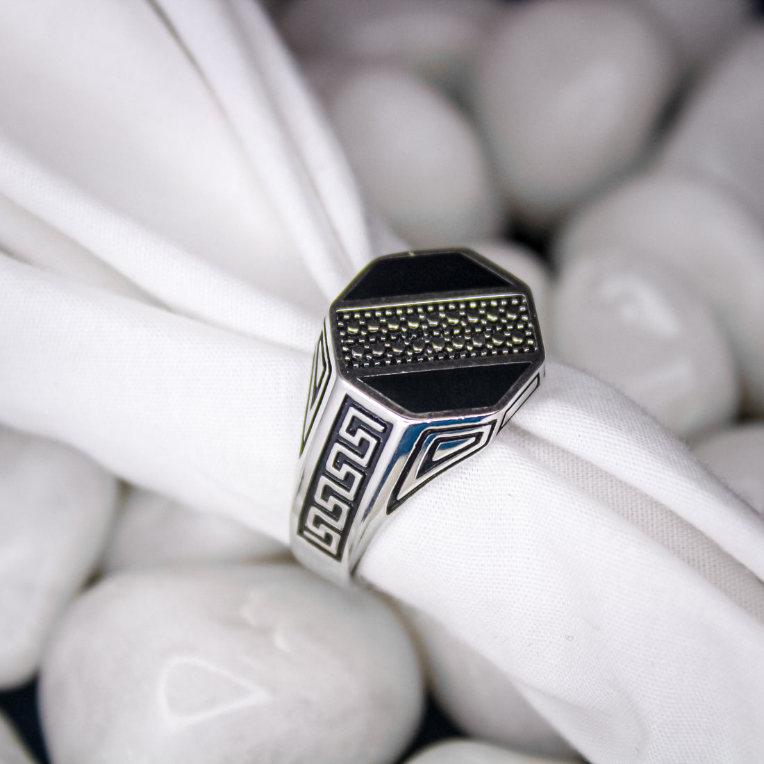 Urban Maze Ring