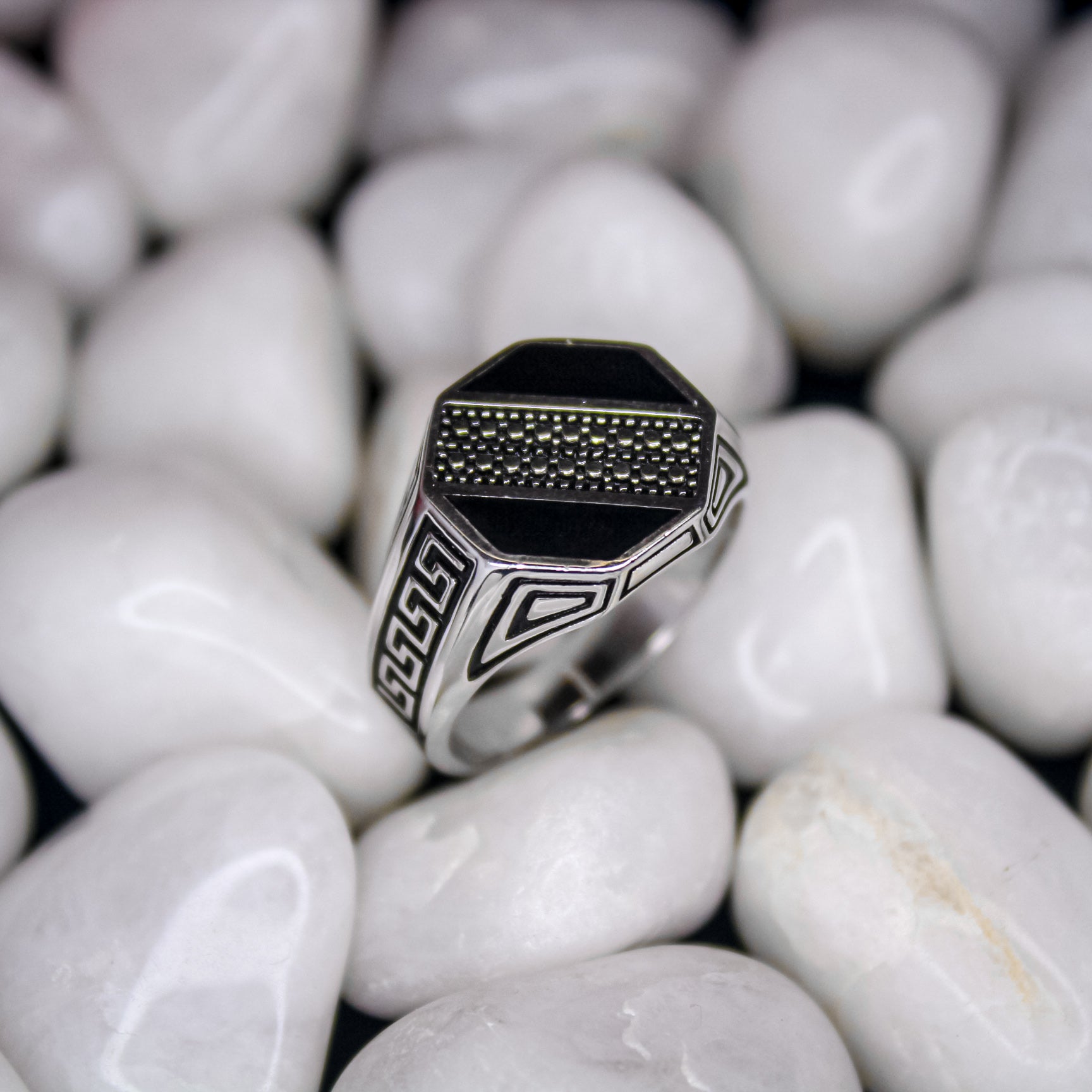 Urban Maze Ring