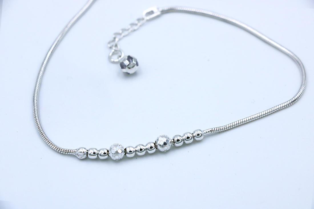 Lissome Thread Anklet