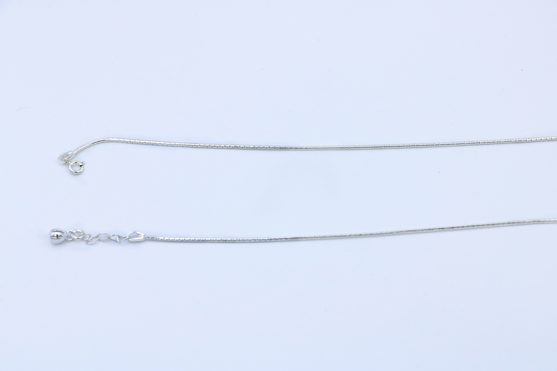 Lissome Thread Anklet