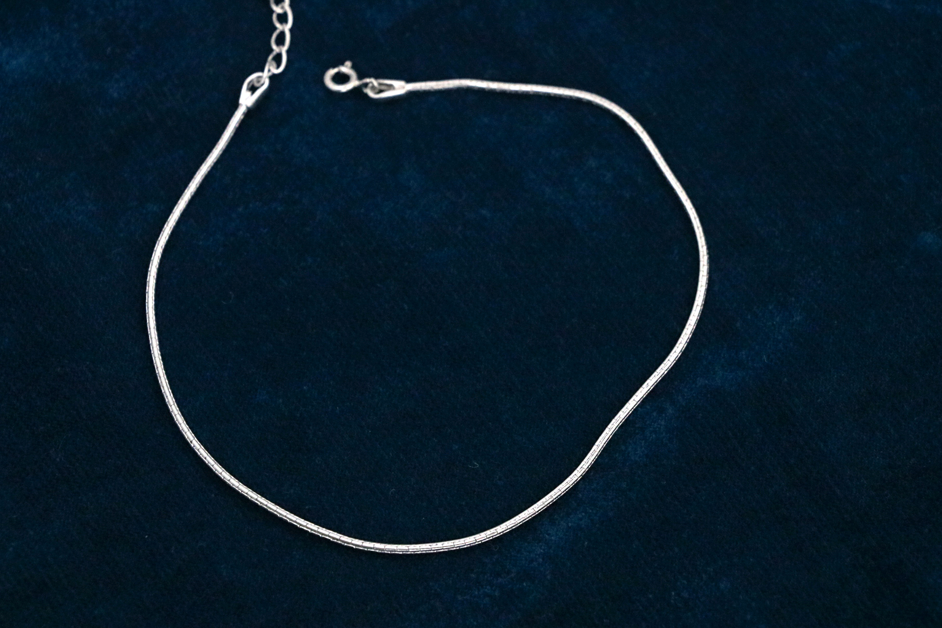 Lissome Thread Anklet