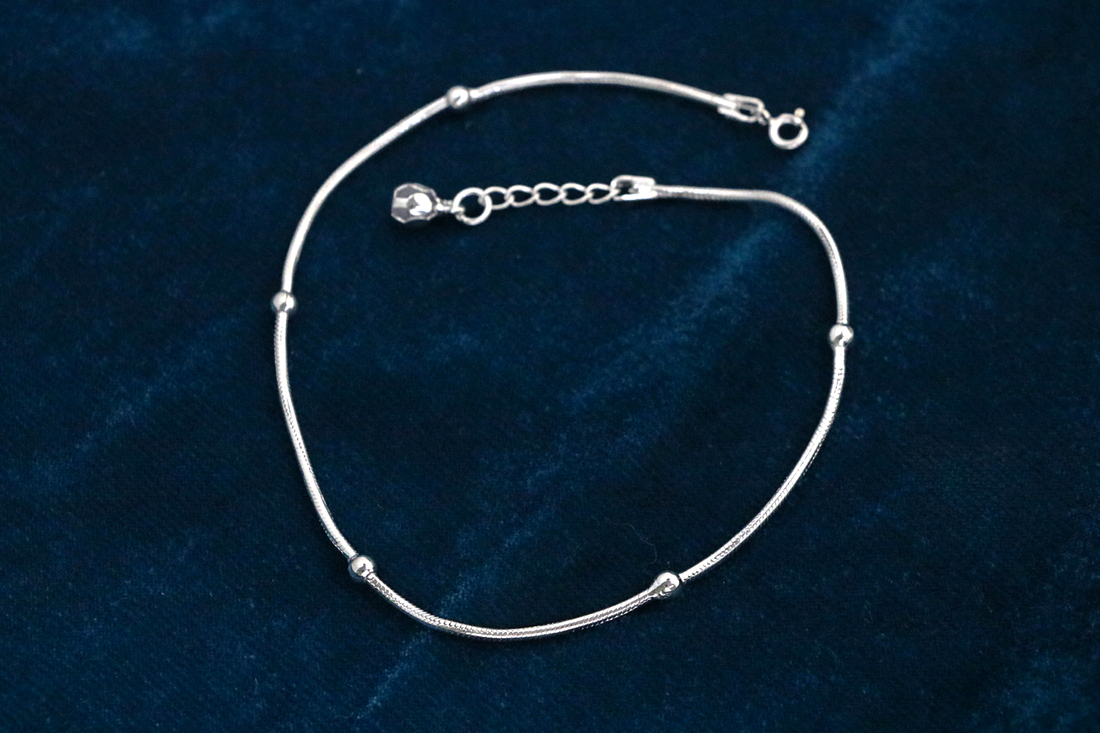 Pebble Strand Anklet