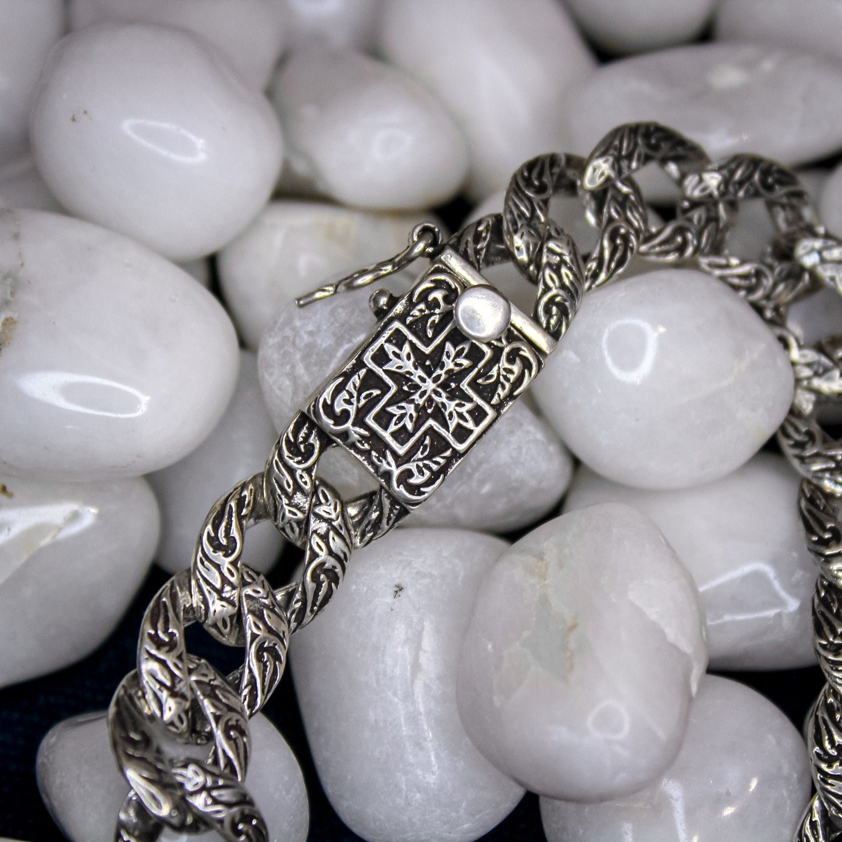 Imperial Crest Bracelet