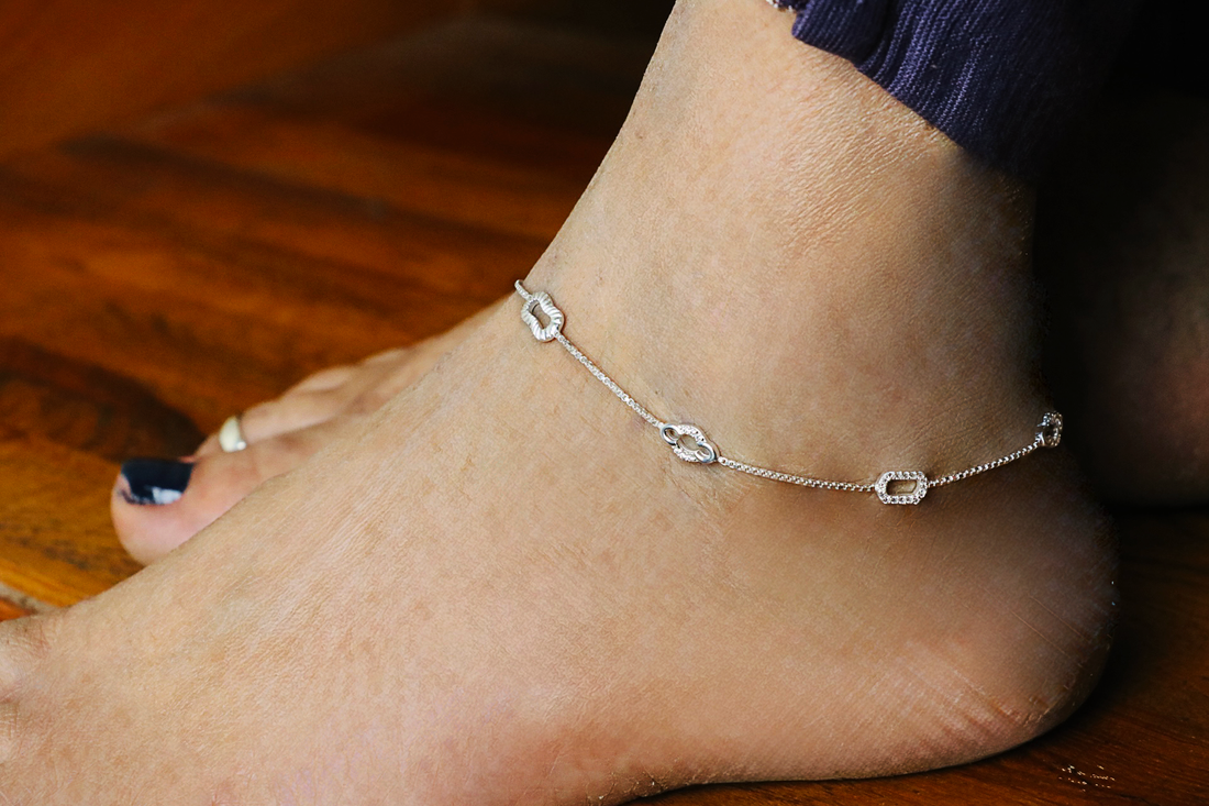 Cirrus Link Anklet