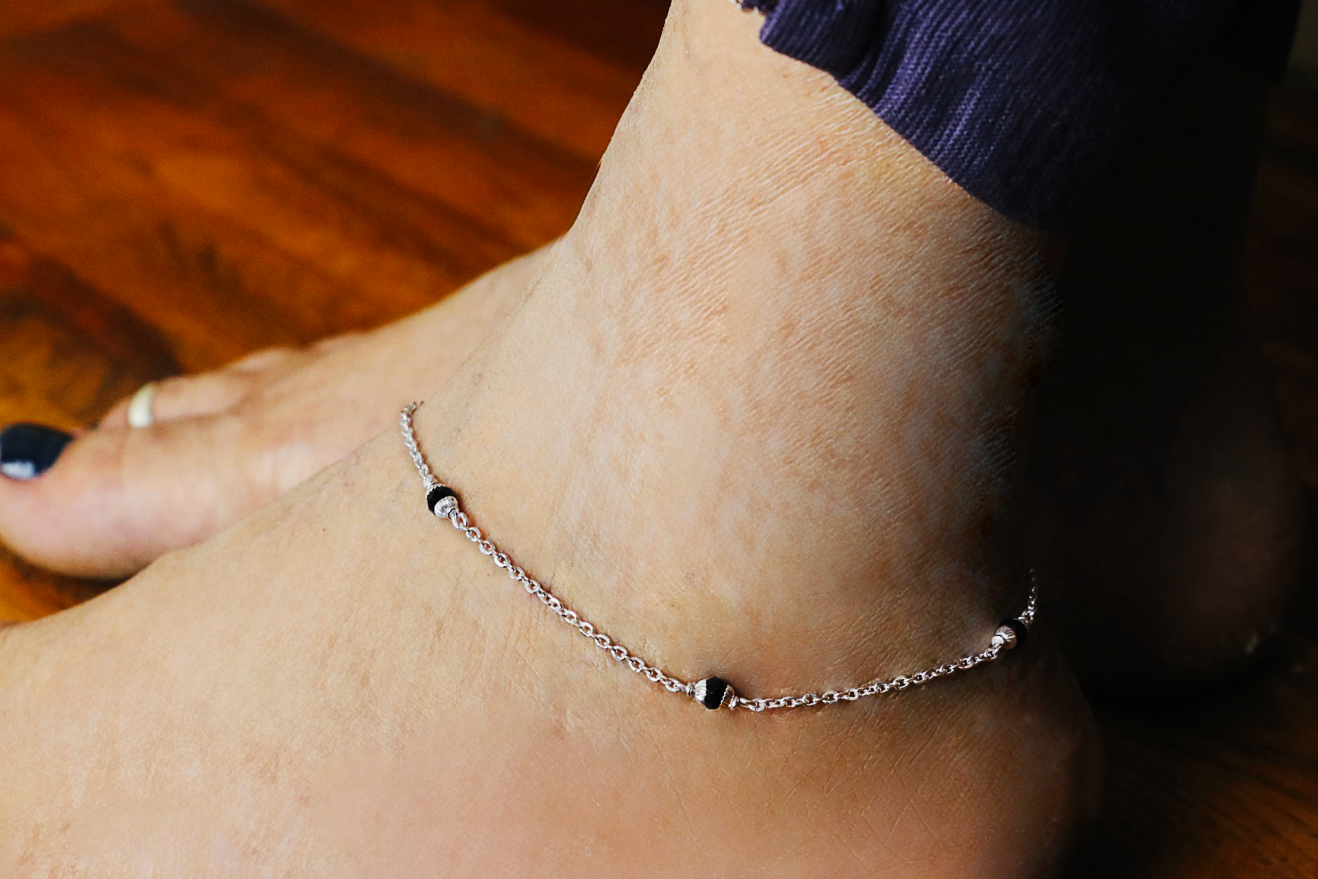 Nyx Gleam Anklet