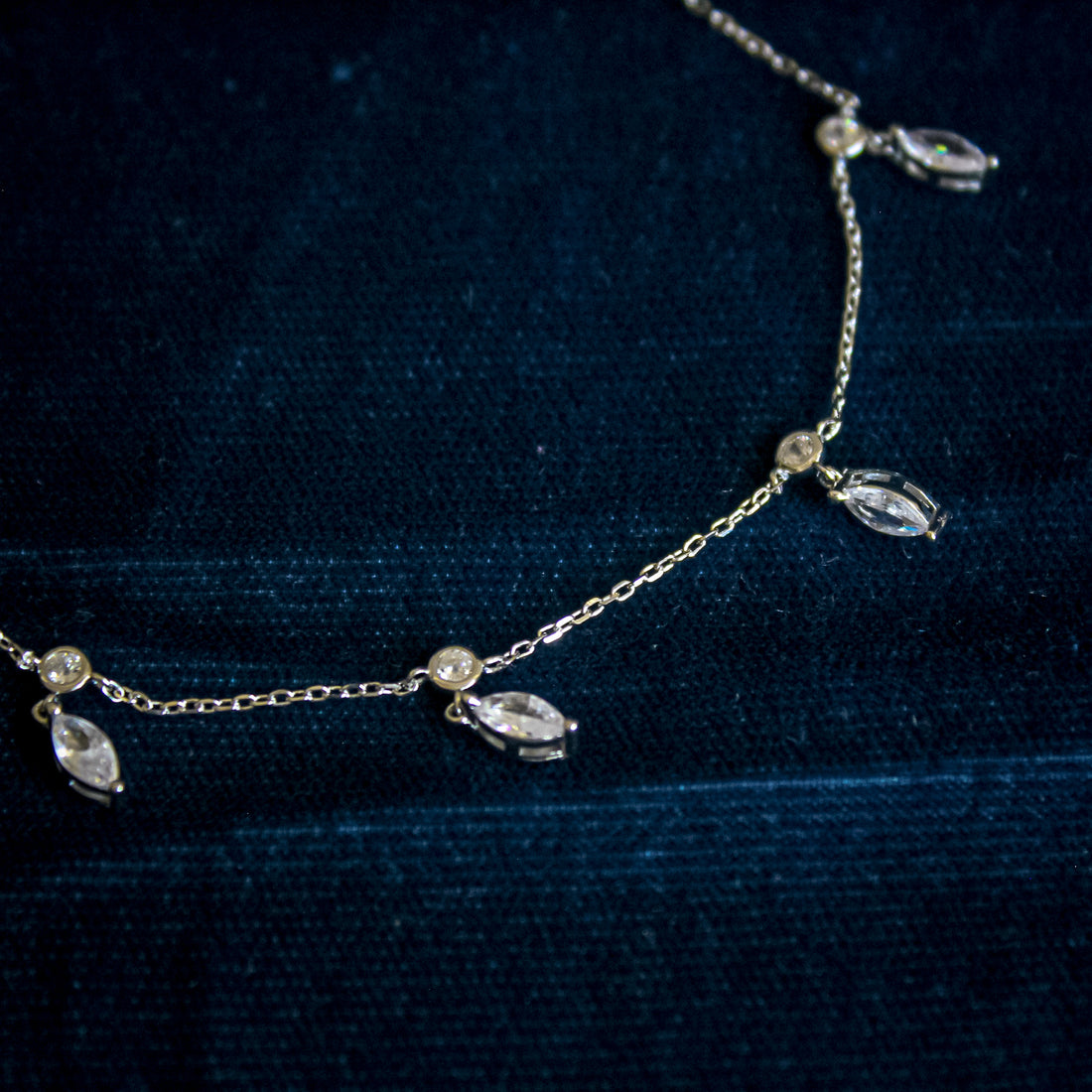 Crystal Dewdrop Choker Chain