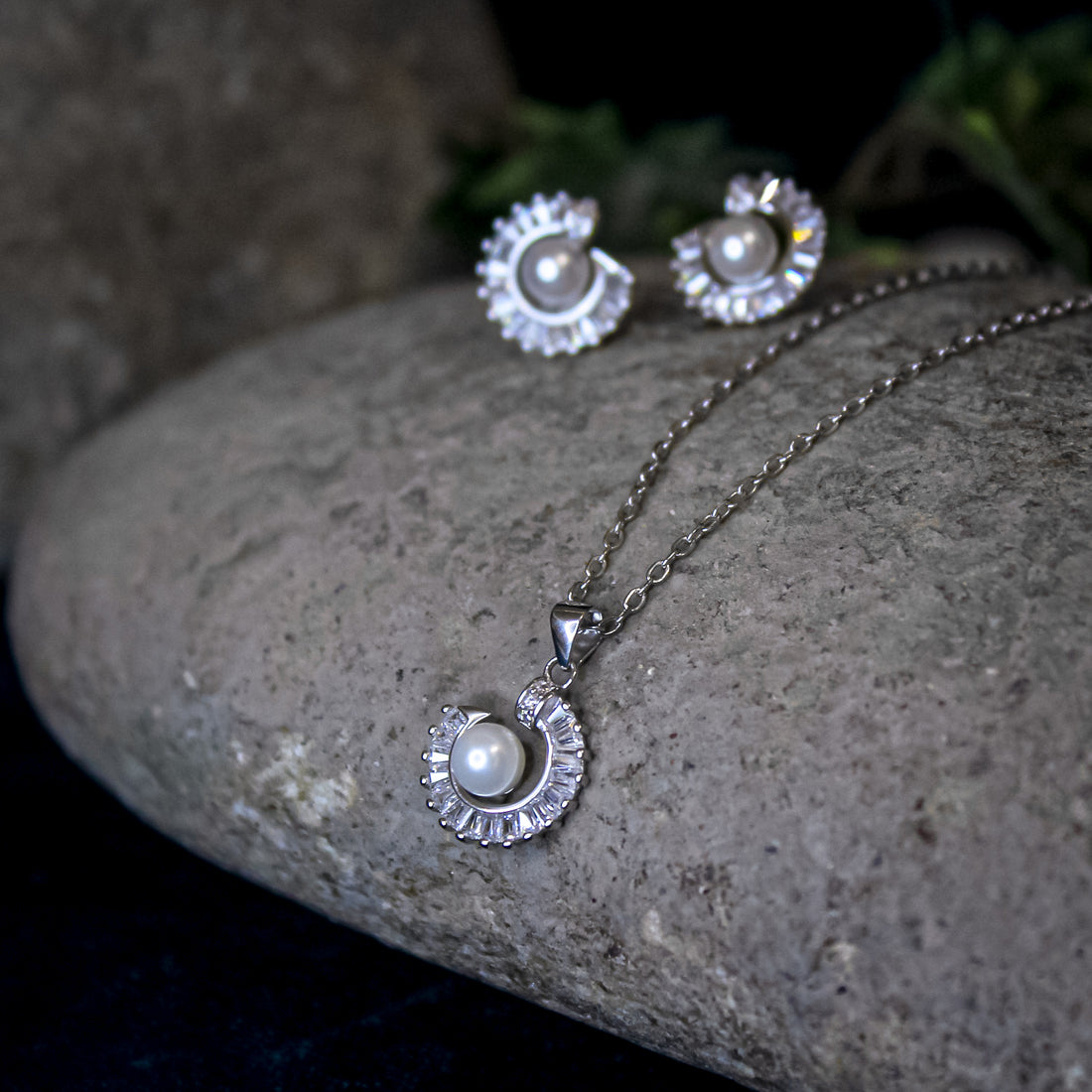 Pearl Spiral Set