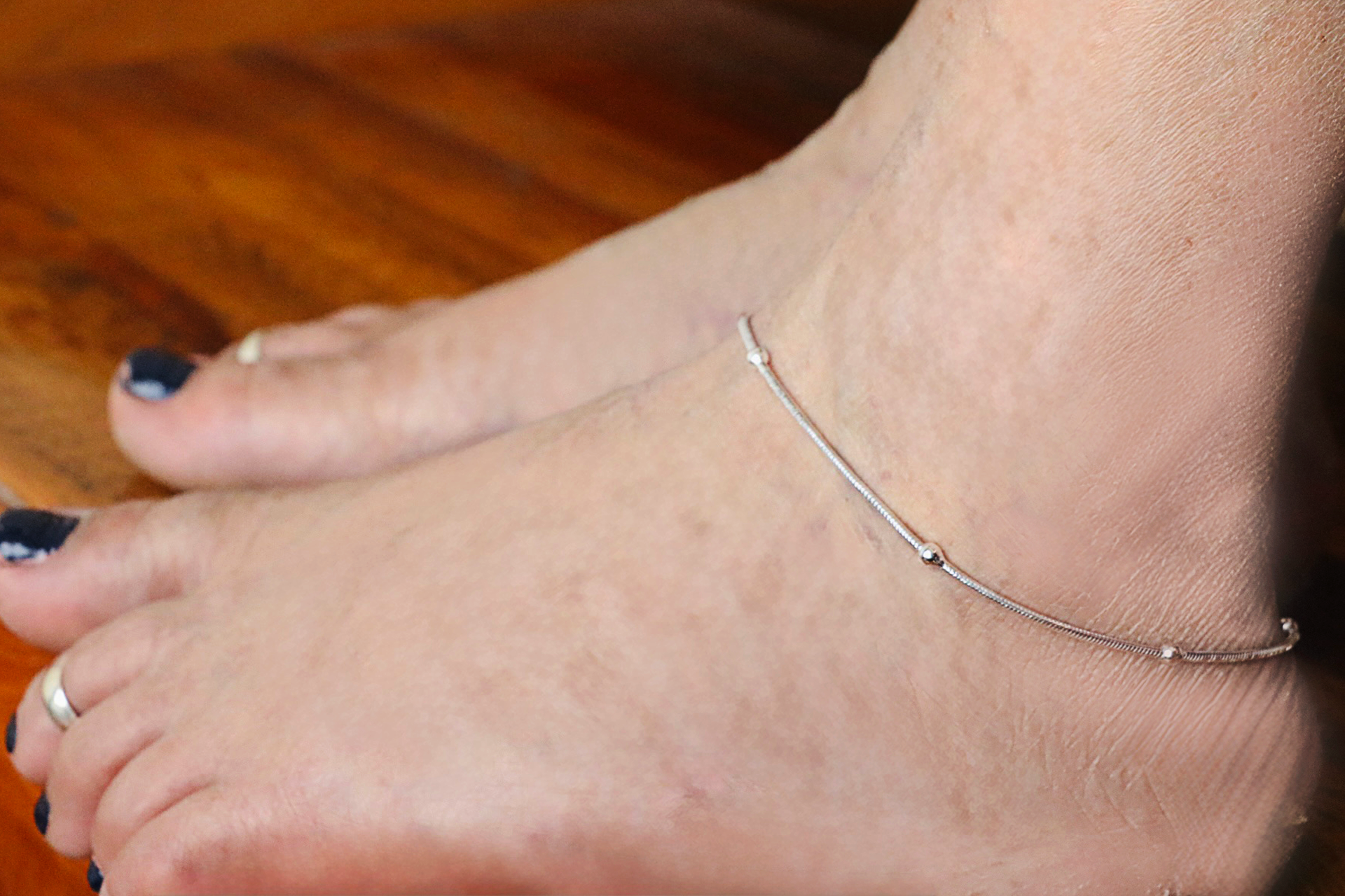 Pebble Strand Anklet