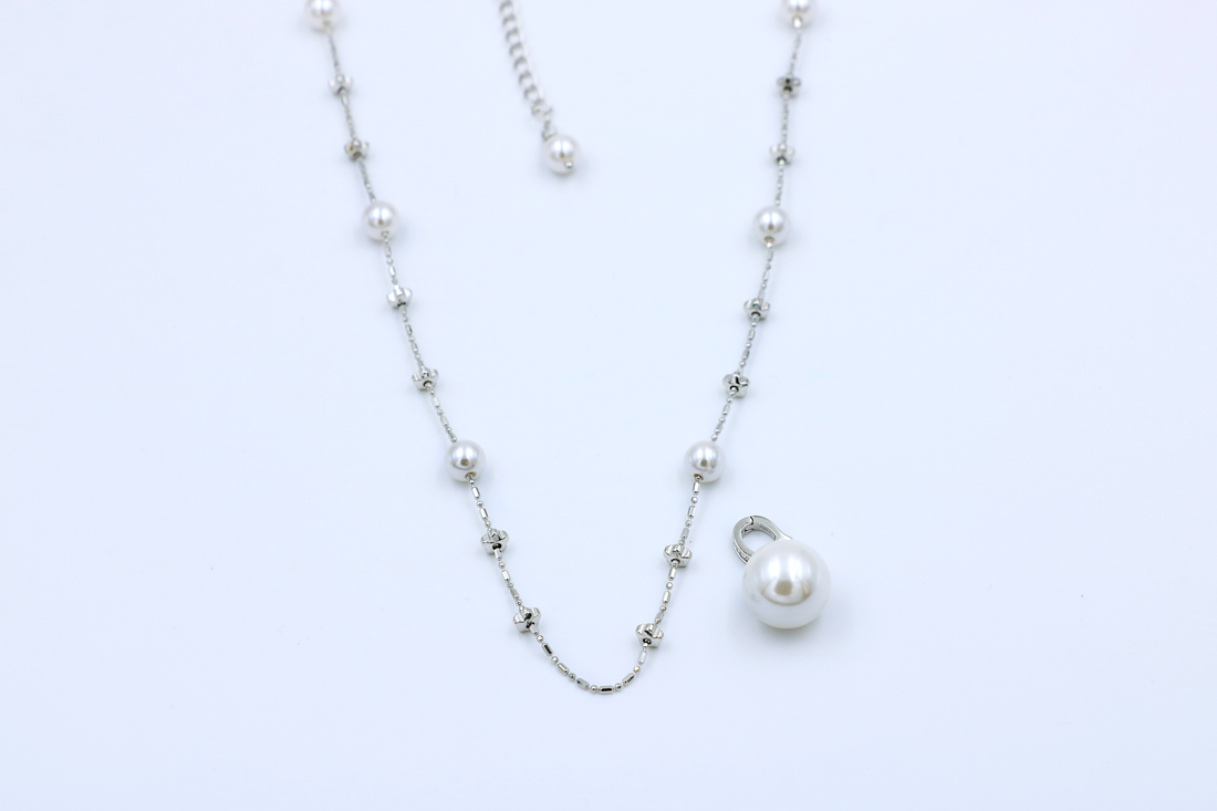 Pearl Arc Pendant Duo