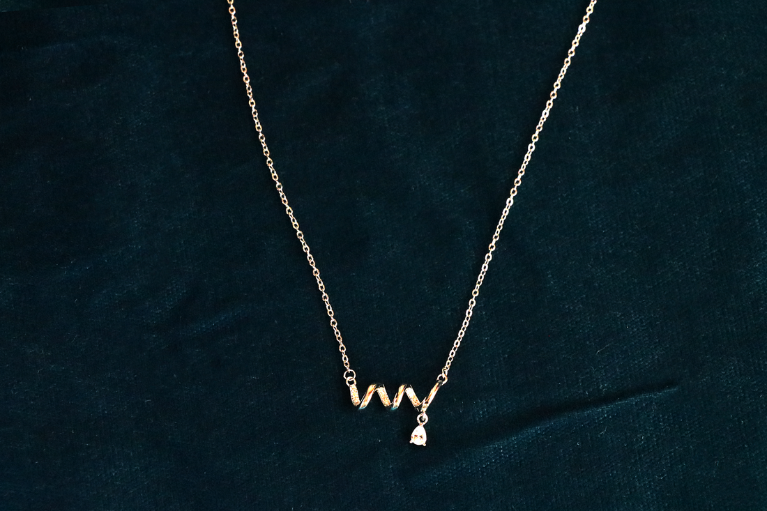 Wavelyn Pendant Chain