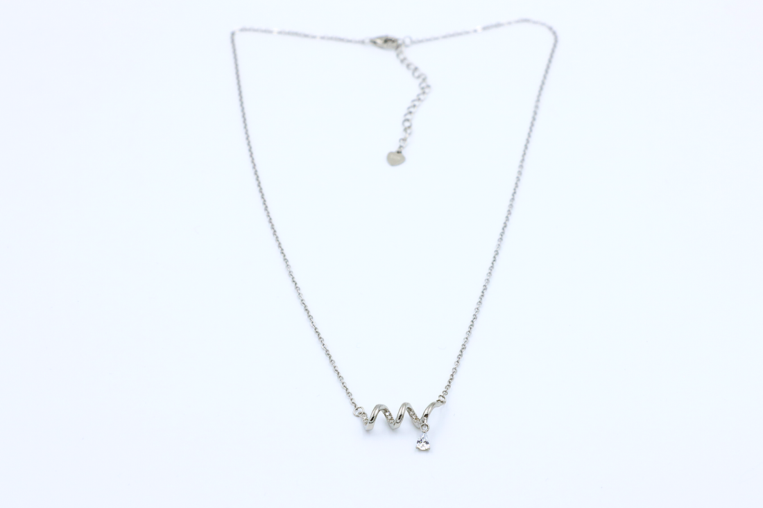 Wavelyn Pendant Chain