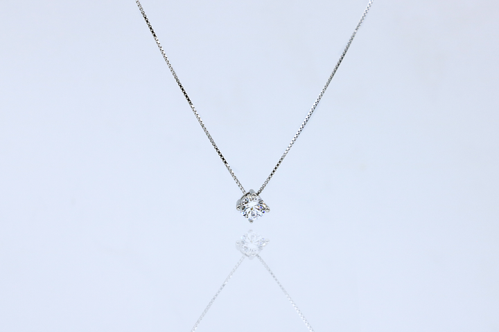 Nova Petal Pendant Chain