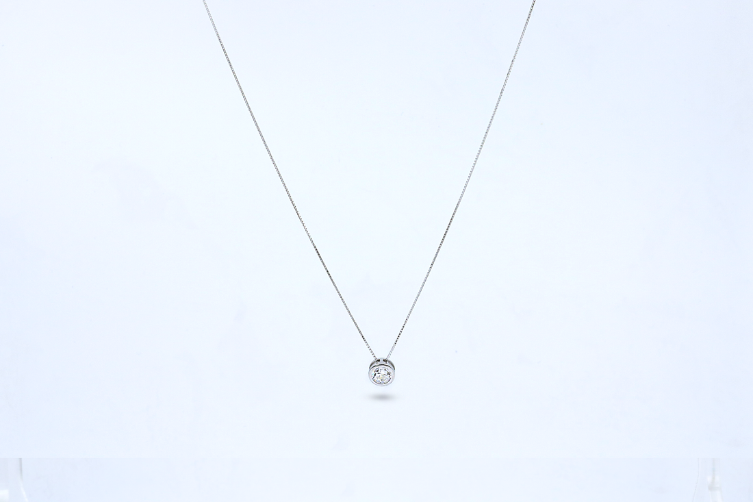 Solara Circle Pendant Chain