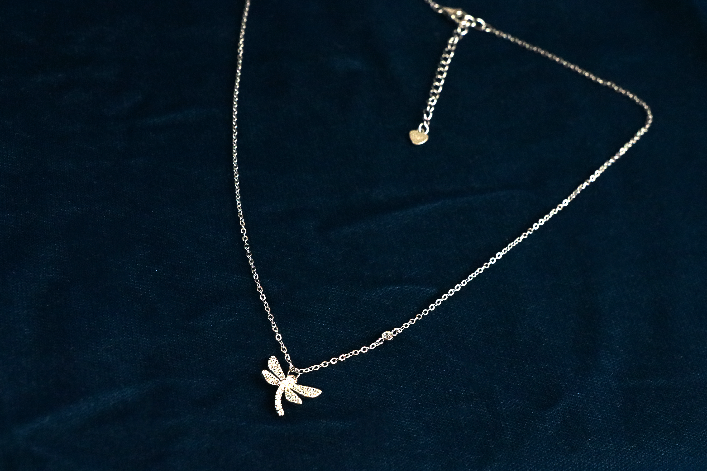Dragonfly Bloom Pendant Chain