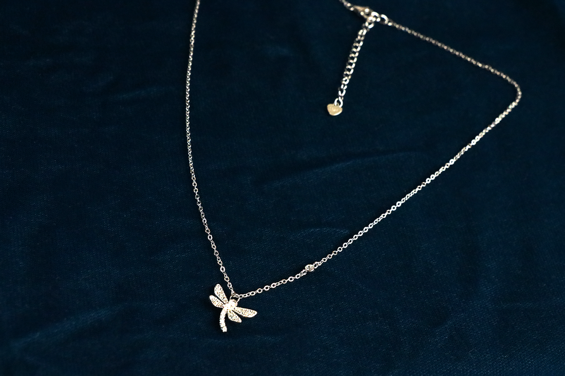 Dragonfly Bloom Pendant Chain