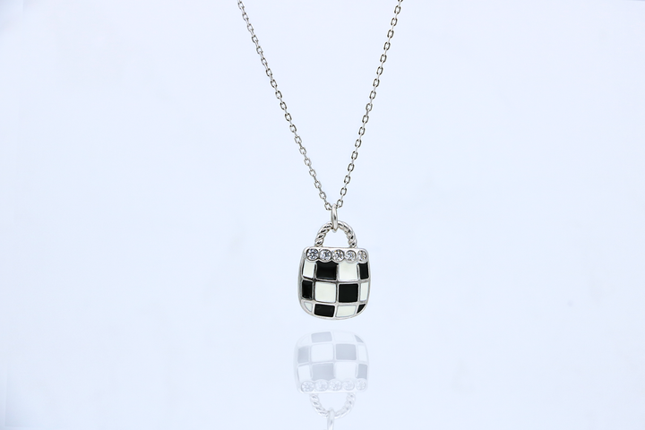 Checkmate Pendant Chain