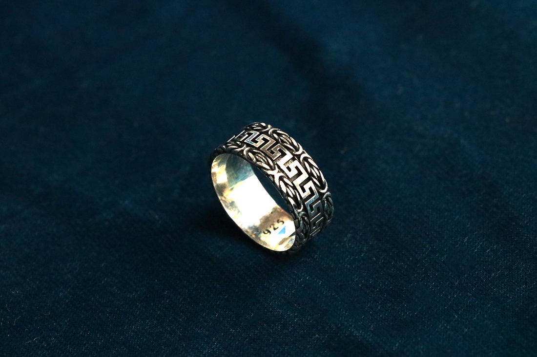 Titan Crest Ring