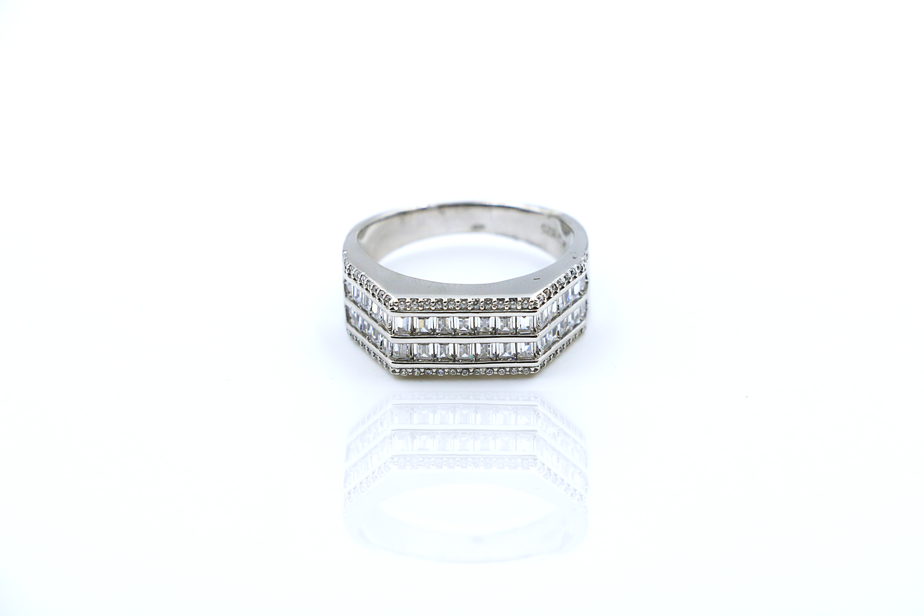 Crownline Ring