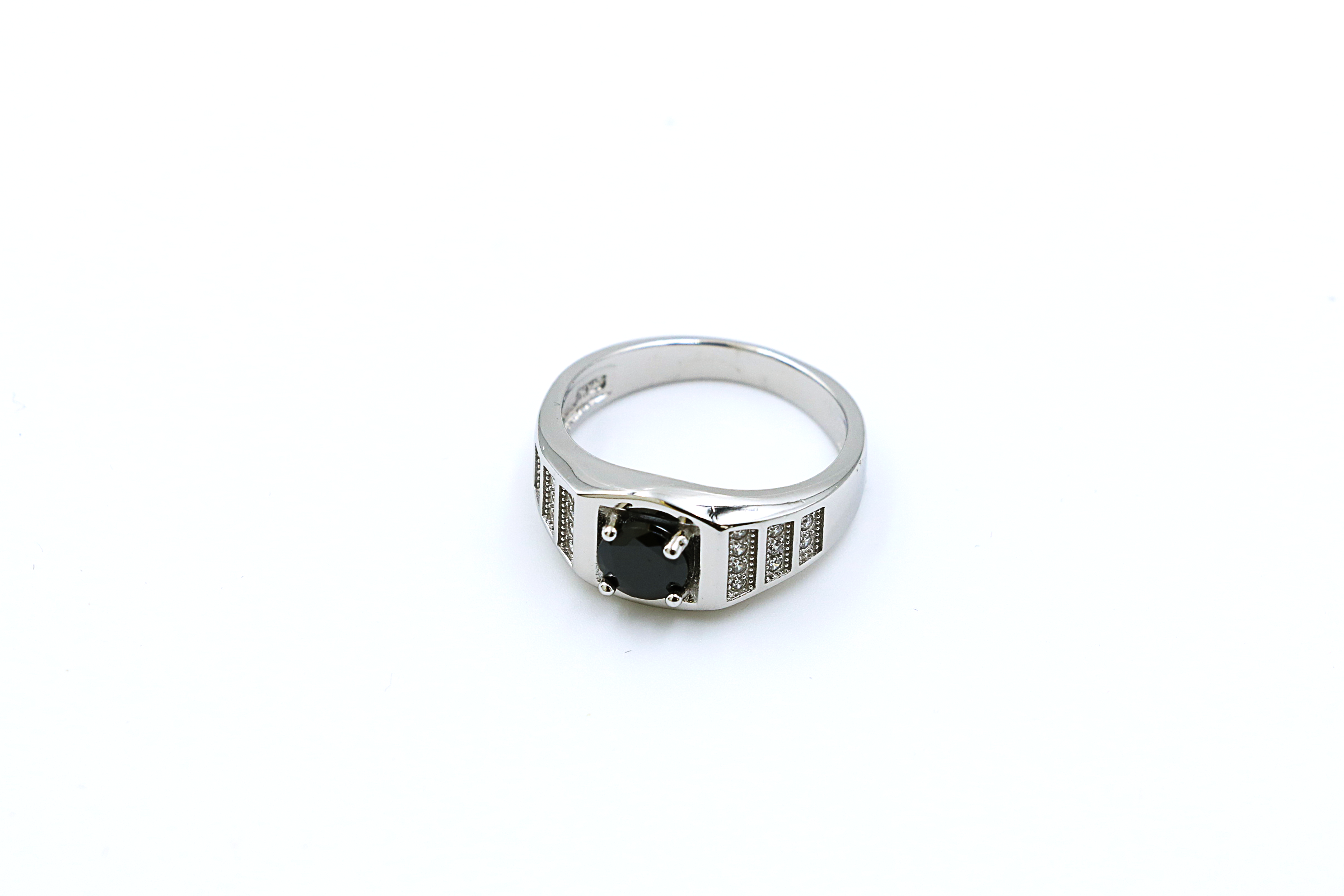 Onyx Core Ring