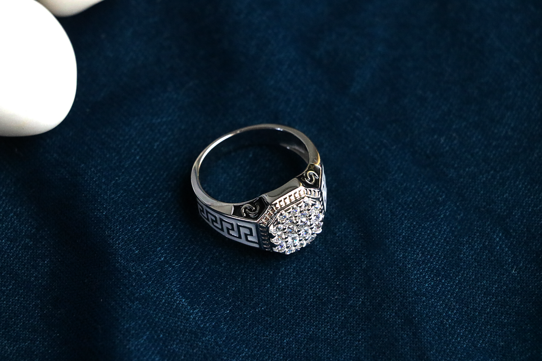 Ivory Crest Ring