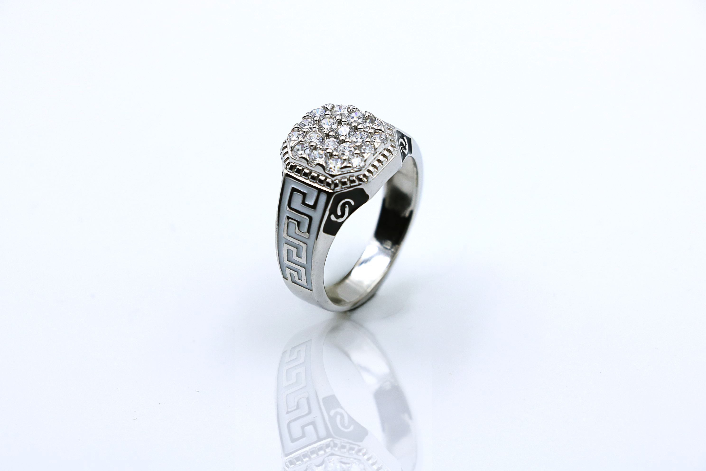 Ivory Crest Ring