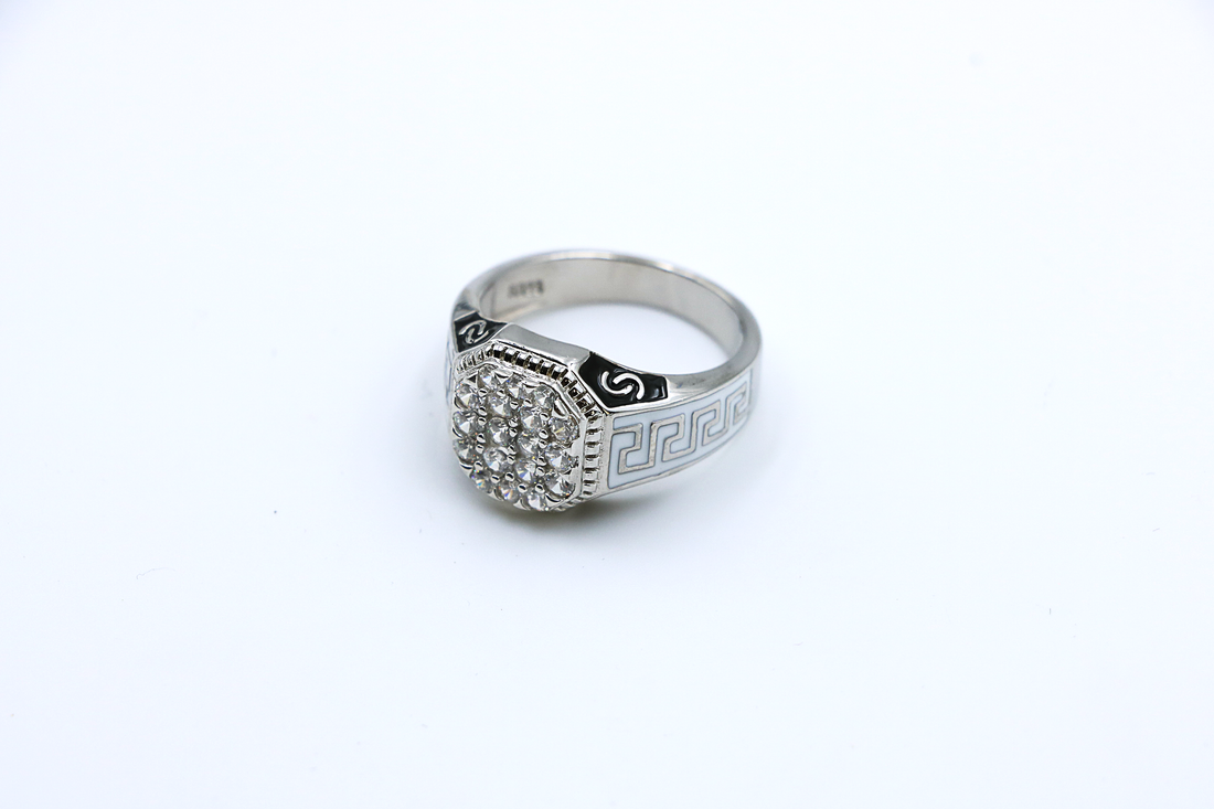 Ivory Crest Ring
