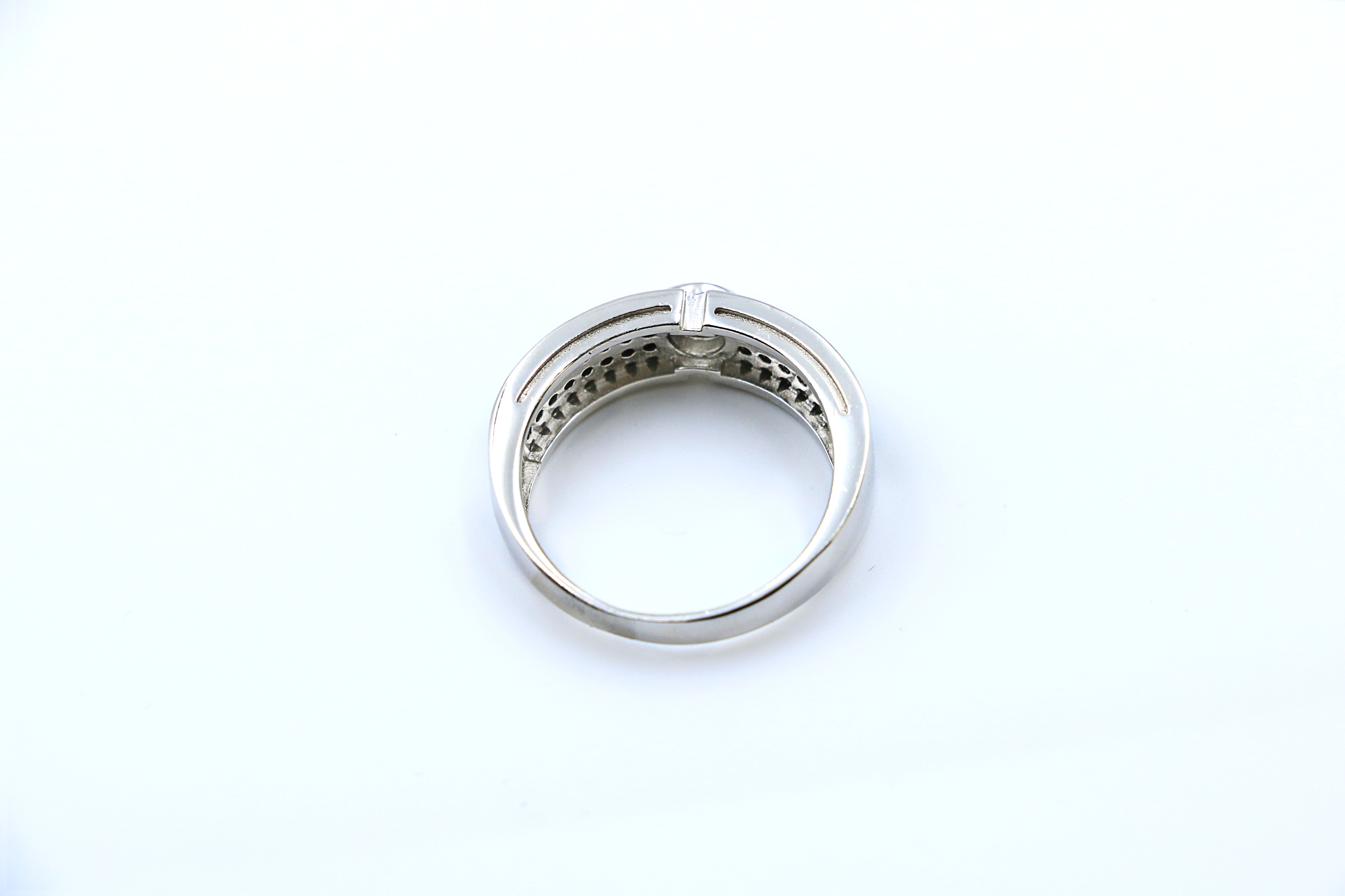 Eclipse Halo Ring