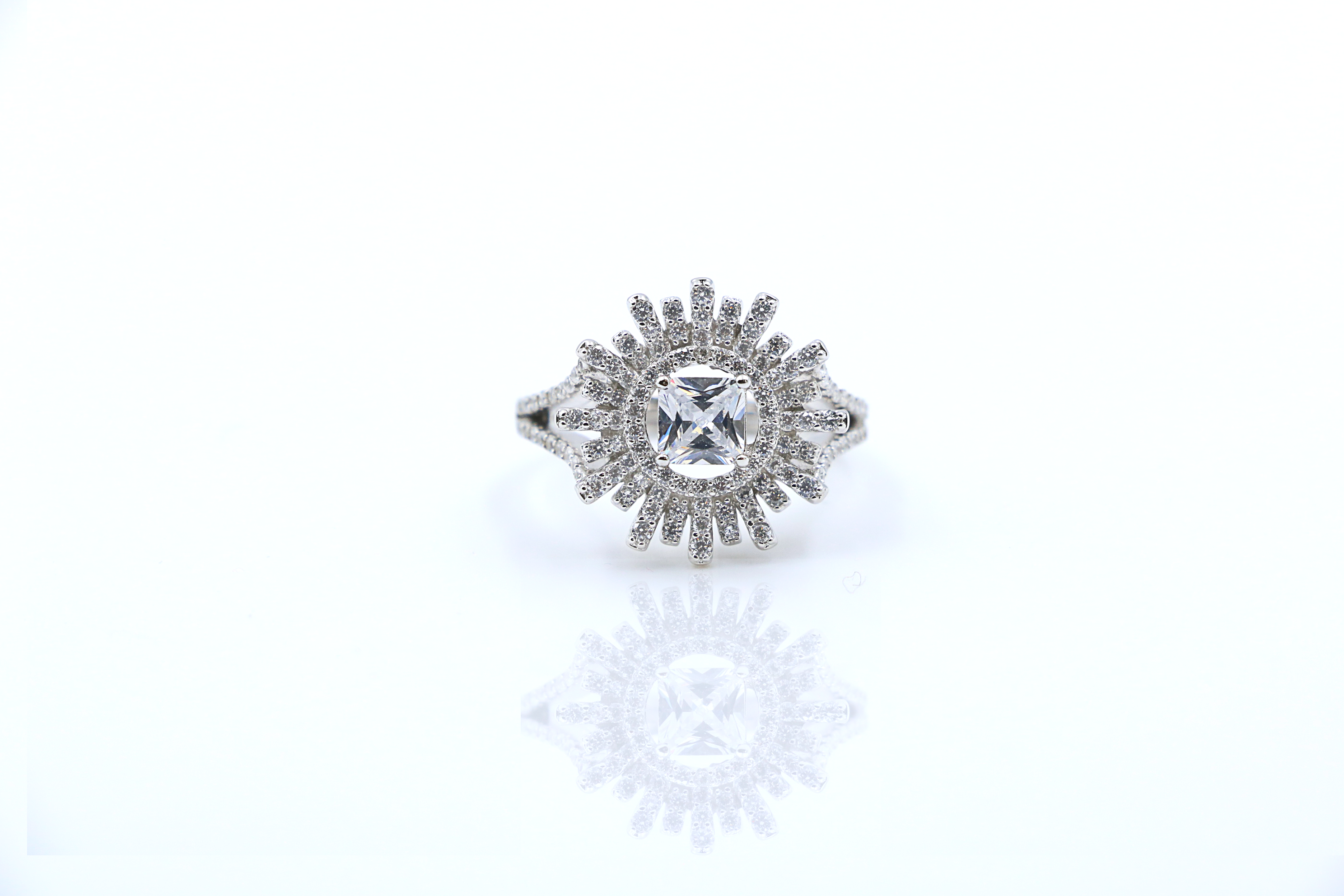 Starburst Adjustable Ring