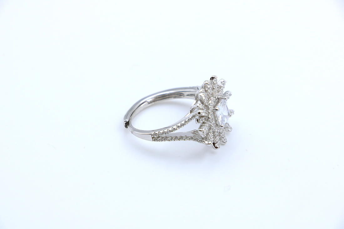 Starburst Adjustable Ring