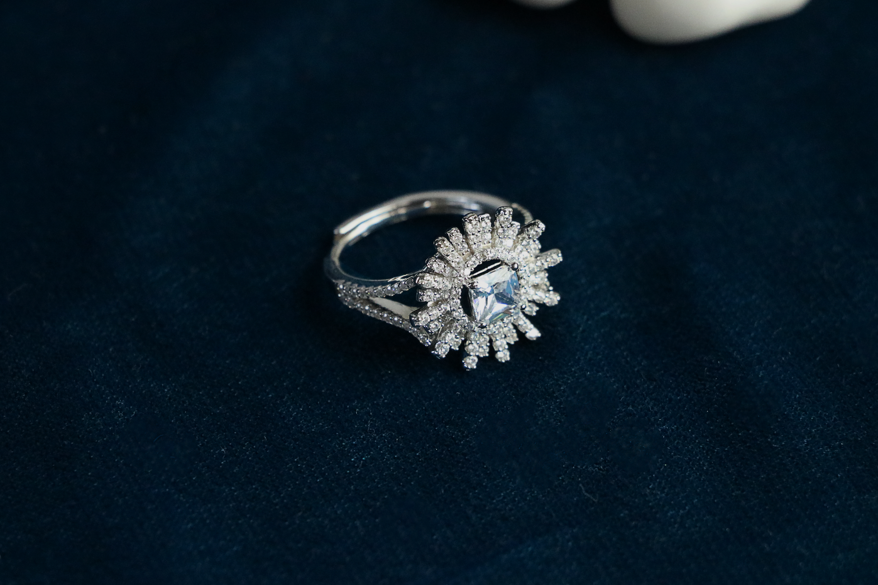 Starburst Adjustable Ring