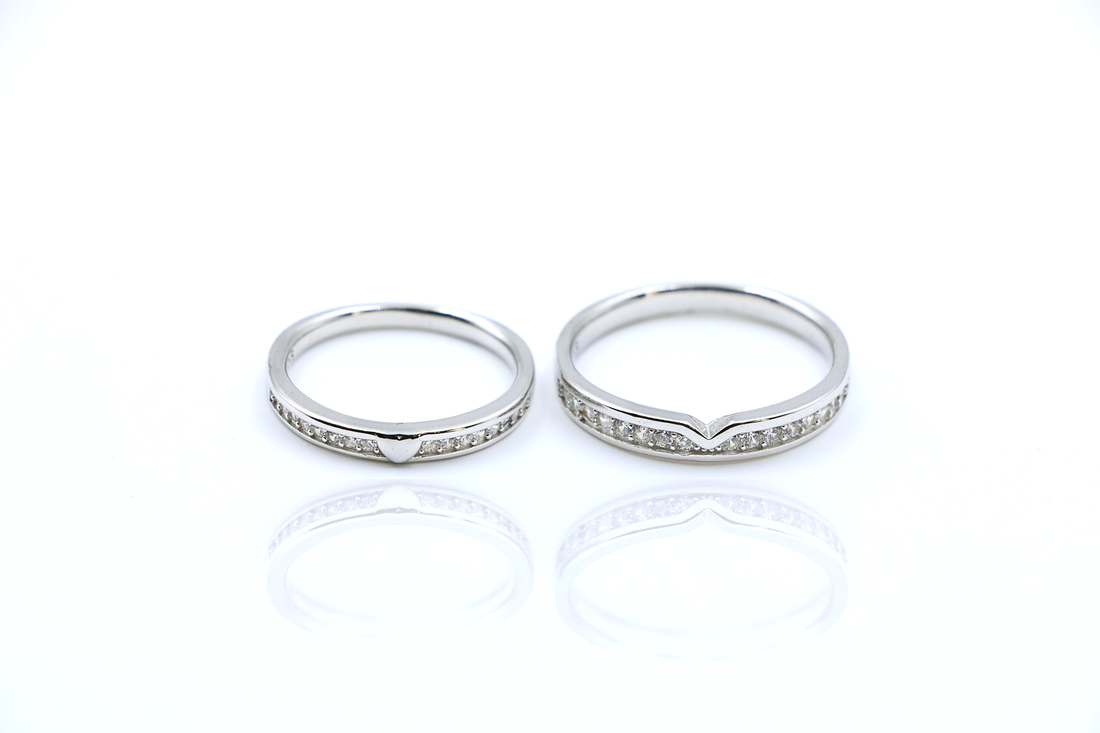 Vow Line Couple Rings