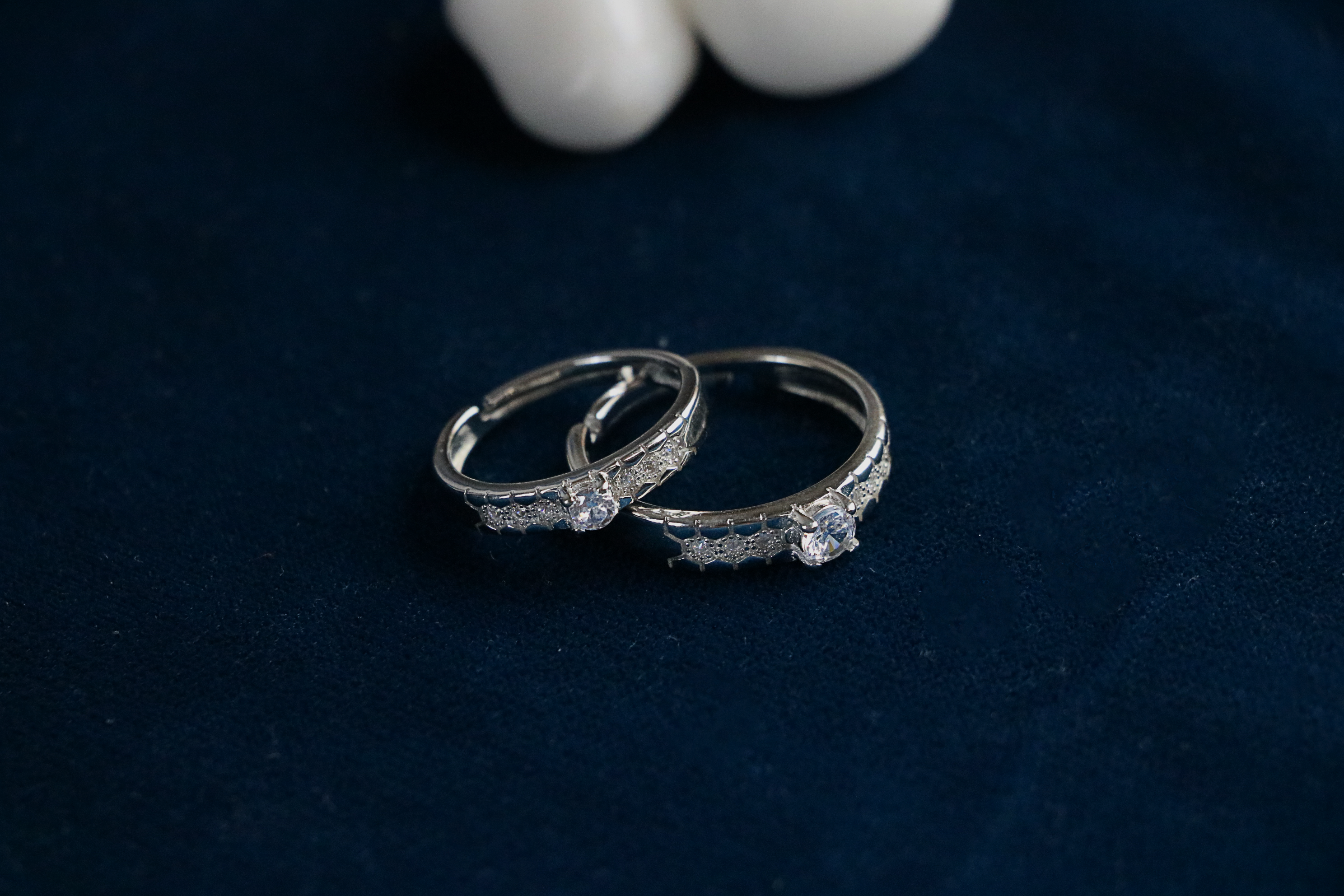 Vesper Adjustable Rings