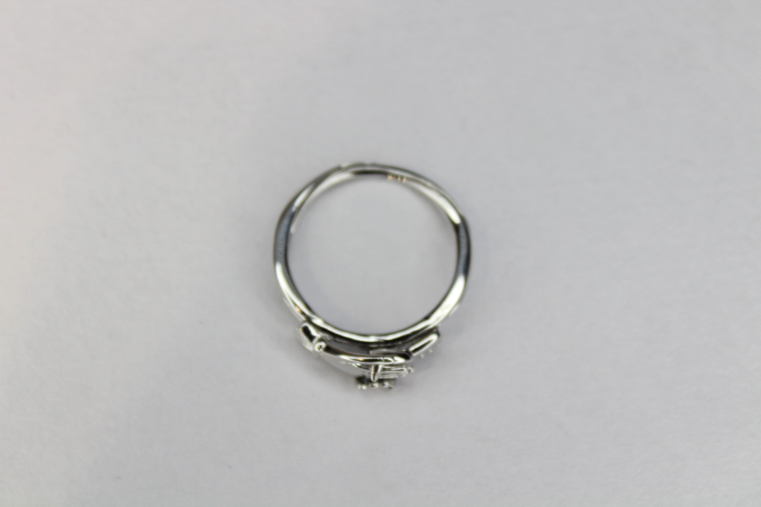 Holda Ring (single piece with detachable hands)