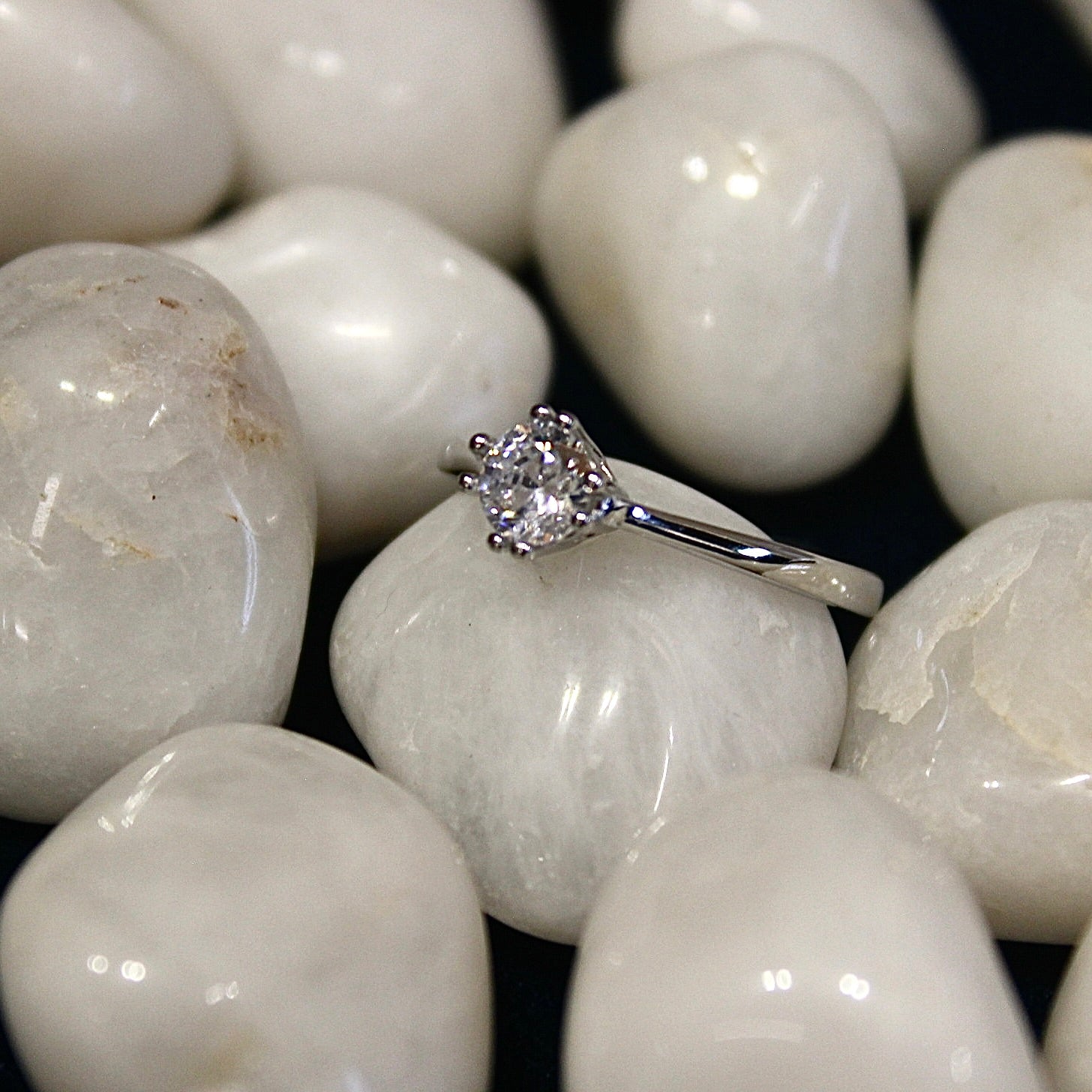 Starlume Solitaire Ring