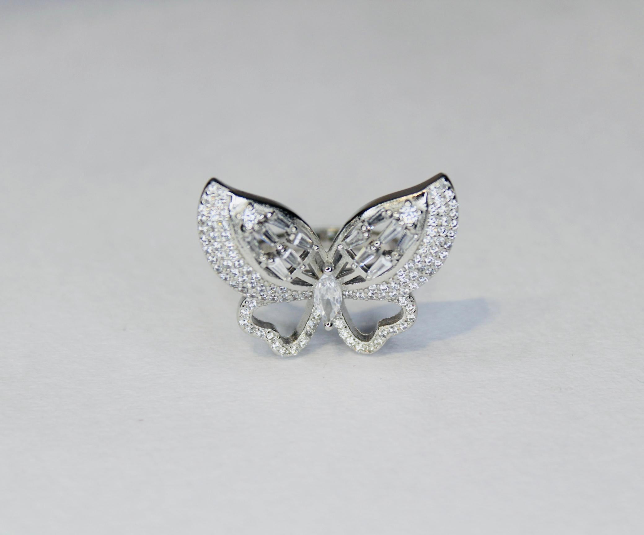 Papillonia Glow Ring